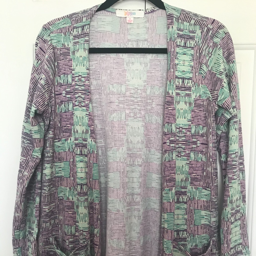 LuLaRoe small purple and green Sarah